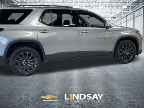 Certified 2023 Chevrolet Traverse RS w/ LPO, Floor Liner Package image 2