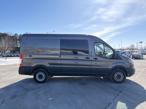 Used 2019 Ford Transit 250 148 Medium Roof image 4