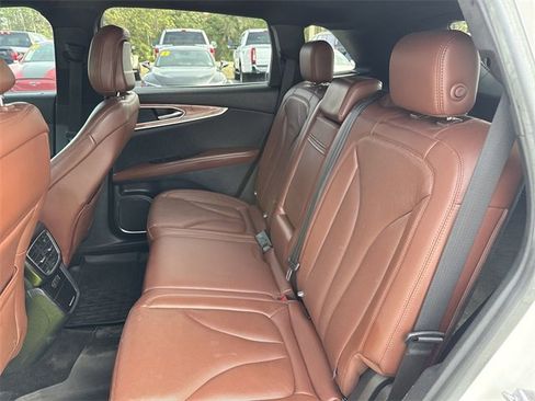 Used 2020 Lincoln Nautilus Reserve w/ Cargo Utility Package image 19