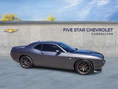 Used 2015 Dodge Challenger R/T Scat Pack w/ Leather Interior Group RWD image 9