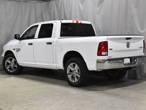 Used 2022 RAM 1500 Classic SLT image 7