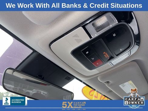 Used 2023 Hyundai Sonata SEL w/ Preferred Accessory Package FWD image 28