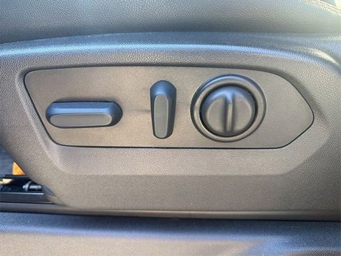 Used 2023 GMC Sierra 2500 AT4 w/ AT4 Preferred Package image 16