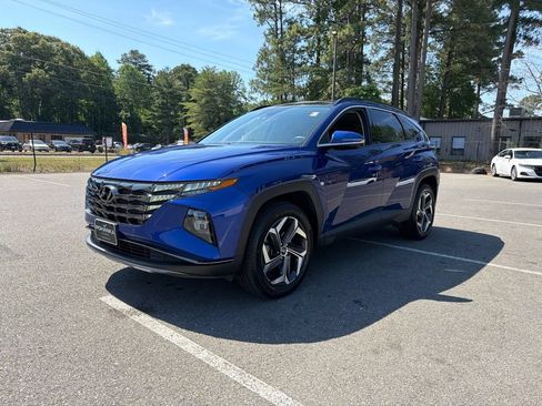 Certified 2024 Hyundai Tucson Limited AWD/4WD image 2