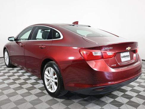 Used 2016 Chevrolet Malibu LT FWD image 4
