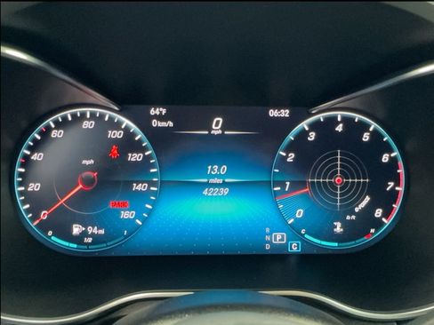 Used 2022 Mercedes-Benz GLC 300 4MATIC w/ AMG Line image 37