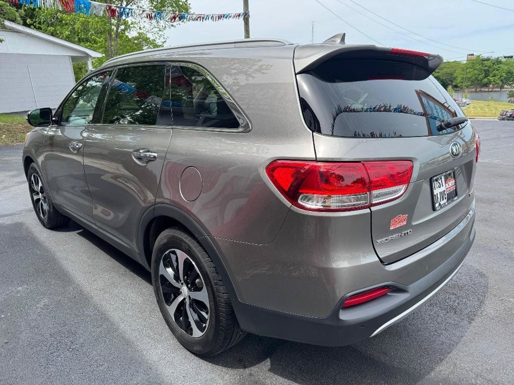 Used 2016 Kia Sorento EX FWD image 6