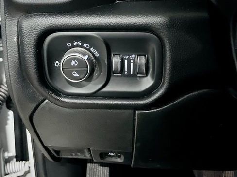 Used 2024 RAM 2500 Laramie w/ Safety Group AWD/4WD image 20