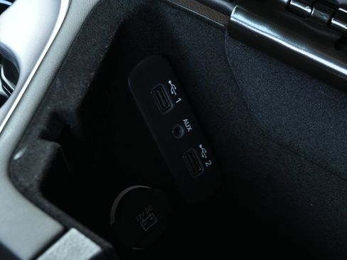 Used 2019 Dodge Challenger R/T Scat Pack w/ Shaker Package image 26