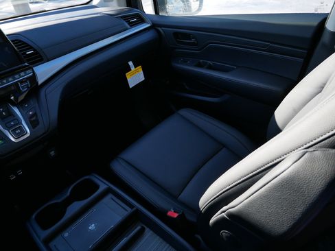 New 2026 Honda Odyssey EX-L image 11