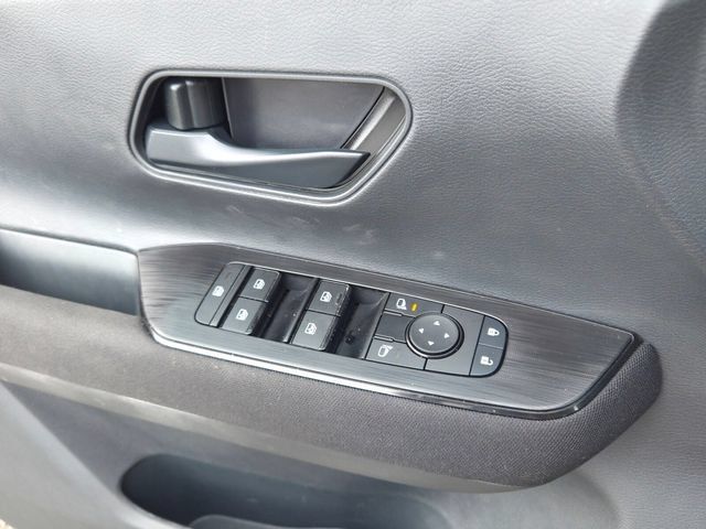 Used 2026 Nissan Kicks S FWD image 28