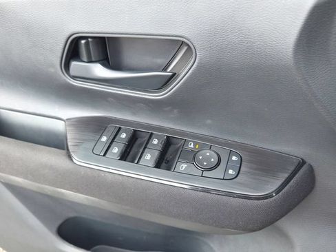 Used 2026 Nissan Kicks S FWD image 28