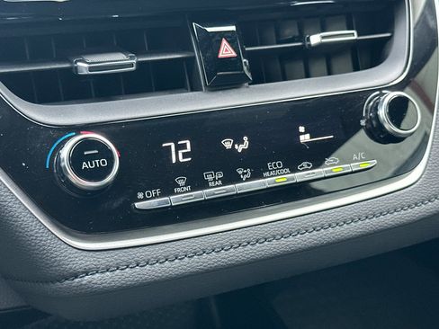 Used 2021 Toyota Corolla SE image 20