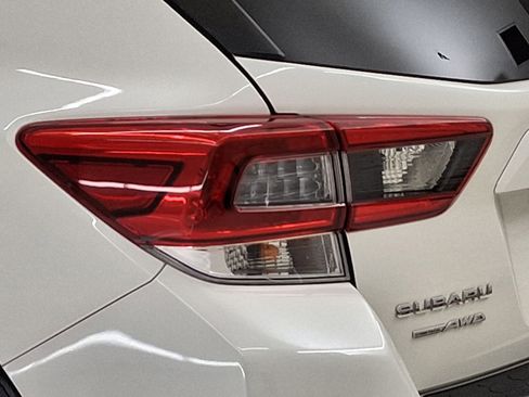 Used 2022 Subaru Crosstrek 2.0i Premium w/ Popular Package #2 image 11