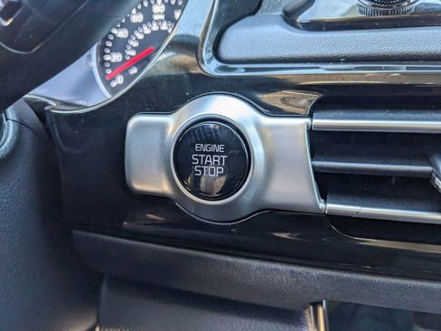 Certified 2021 Kia Seltos SX w/ SX Sunroof Package image 28