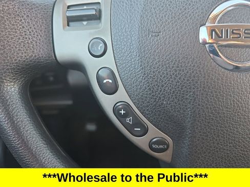 Used 2012 Nissan Rogue SV image 21