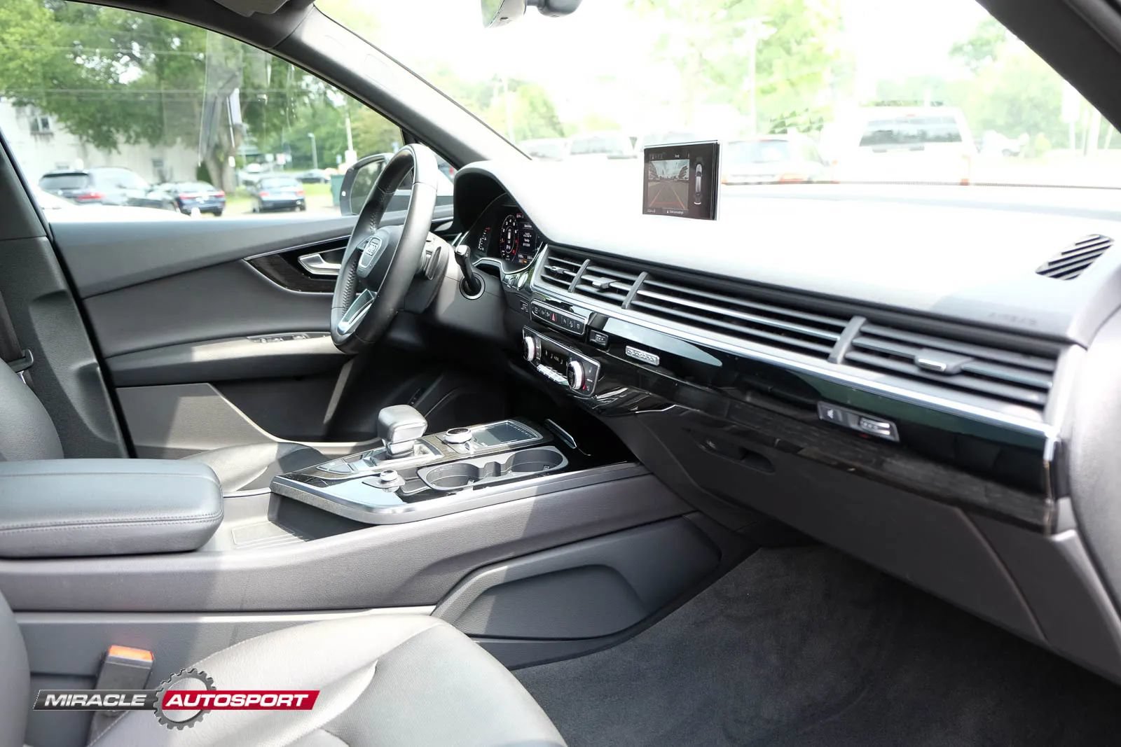 Used 2018 Audi Q7 3.0T Prestige AWD/4WD image 35