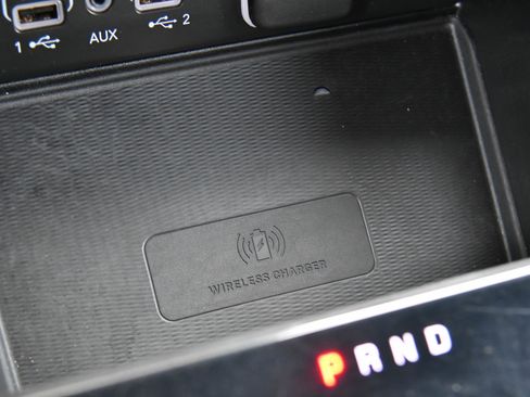 Used 2024 Jeep Grand Cherokee L Laredo image 30