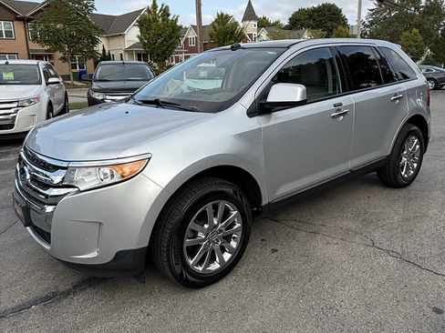 Used 2011 Ford Edge SEL w/ 202A Rapid Spec Order Code image 4