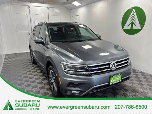 Used 2018 Volkswagen Tiguan SEL Premium AWD/4WD image 1