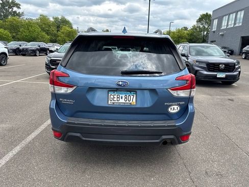 Used 2021 Subaru Forester Premium AWD/4WD image 32