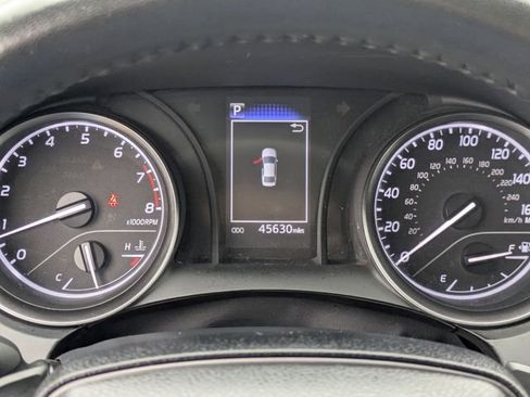 Used 2024 Toyota Camry SE image 20