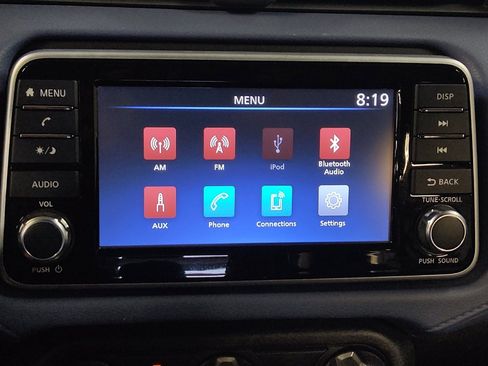 Used 2024 Nissan Versa SV FWD image 25