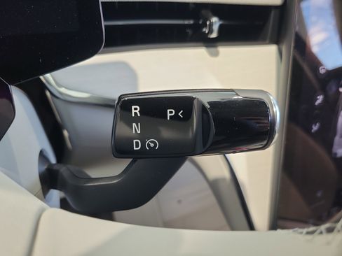 New 2025 Volvo EX90 Ultra w/ Protection Package Premier image 21