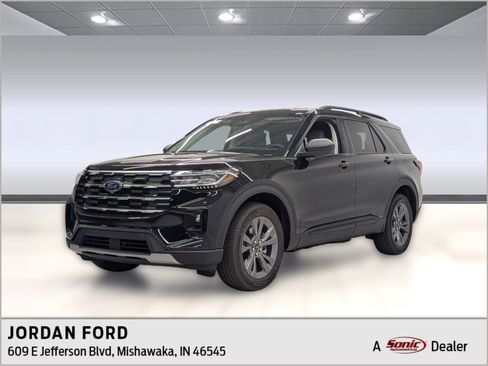 New 2026 Ford Explorer Active w/ Active Comfort Package image 1