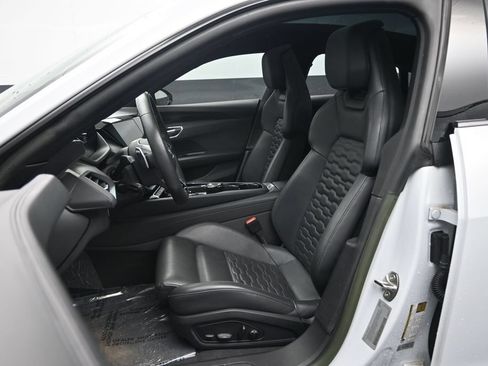 Used 2023 Audi e-tron GT Premium Plus w/ Performance Package AWD/4WD image 21