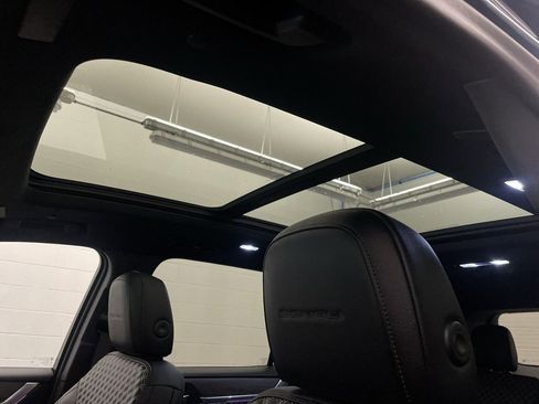 Used 2024 GMC Acadia Denali w/ LPO, Floor Liner Package image 13