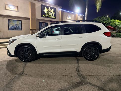 Used 2024 Subaru Ascent Onyx Edition AWD/4WD image 8