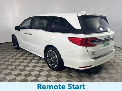 Used 2022 Honda Odyssey Elite image 14