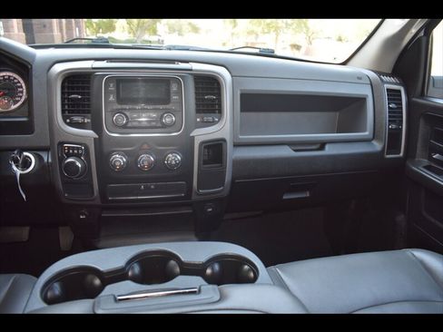 Used 2020 RAM 1500 Tradesman RWD image 27