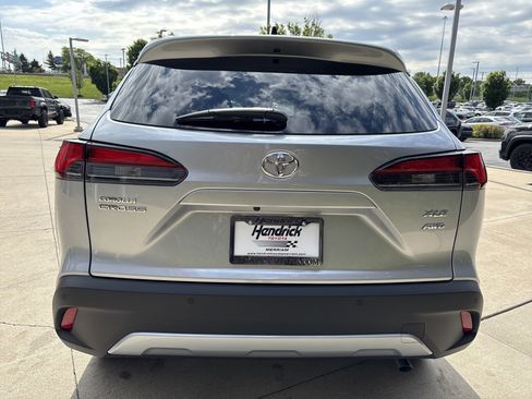 New 2026 Toyota Corolla Cross XLE AWD/4WD image 8
