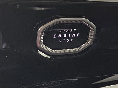 New 2026 Jeep Grand Cherokee Laredo image 29