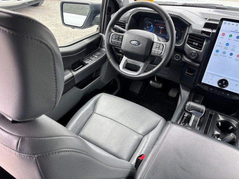 Used 2025 Ford F150 Lightning Flash AWD/4WD image 14