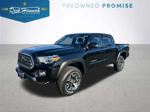 Used 2019 Toyota Tacoma TRD Off-Road image 1