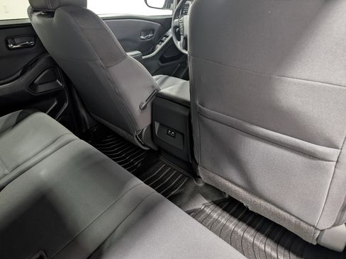 Used 2023 Nissan Frontier SV w/ Midnight Edition Package AWD/4WD image 19