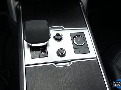 Used 2023 Land Rover Range Rover SE image 20