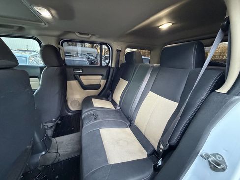 Used 2006 HUMMER H3 image 22