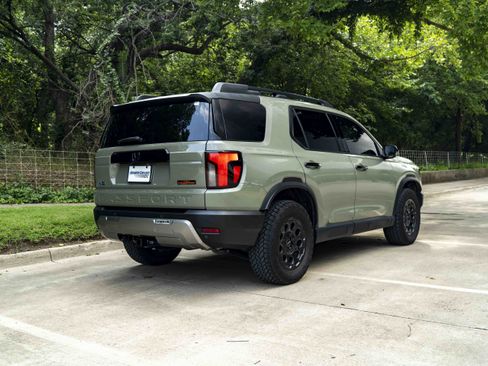 Used 2026 Honda Passport TrailSport Elite image 9
