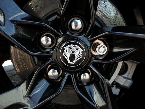 Used 2024 Chevrolet Camaro LT RWD image 10