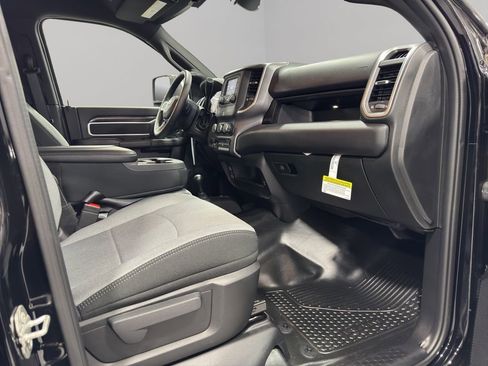 Used 2024 RAM 4500 SLT w/ Quick Order Package 2YG SLT image 14