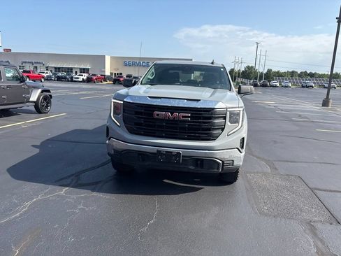 Used 2024 GMC Sierra 1500 Pro w/ Pro Value Package AWD/4WD image 5