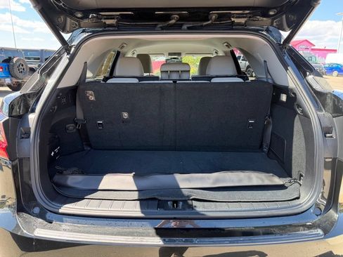 Used 2019 Lexus RX 350L AWD w/ Accessory Package image 22