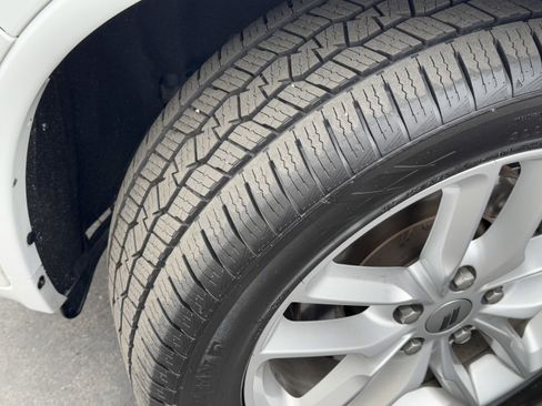 Certified 2023 Dodge Durango GT image 19