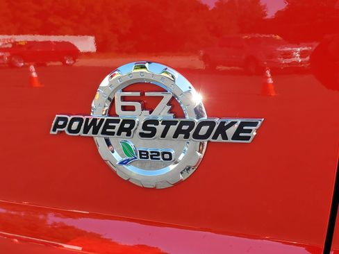Used 2016 Ford F350 XLT w/ XLT Value Package AWD/4WD image 8