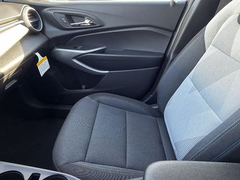 New 2026 Chevrolet Trax LS image 12