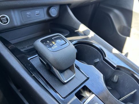 Used 2023 Nissan Rogue S image 16